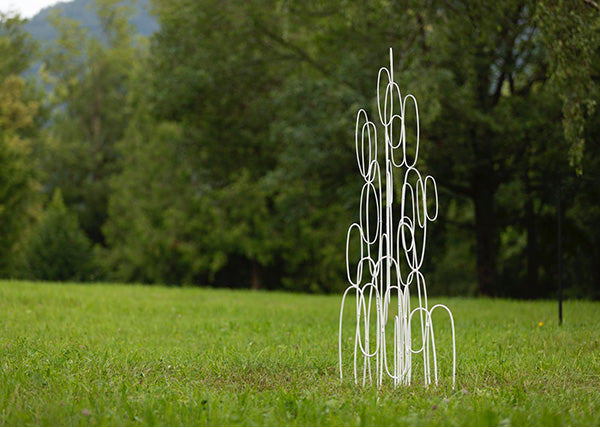 Eva Petrič & Viktoria Morgenstern at the Parallel Sculpture Park in Gmunden