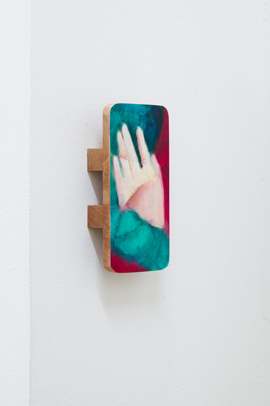 Emma Kling, hand on cell phone